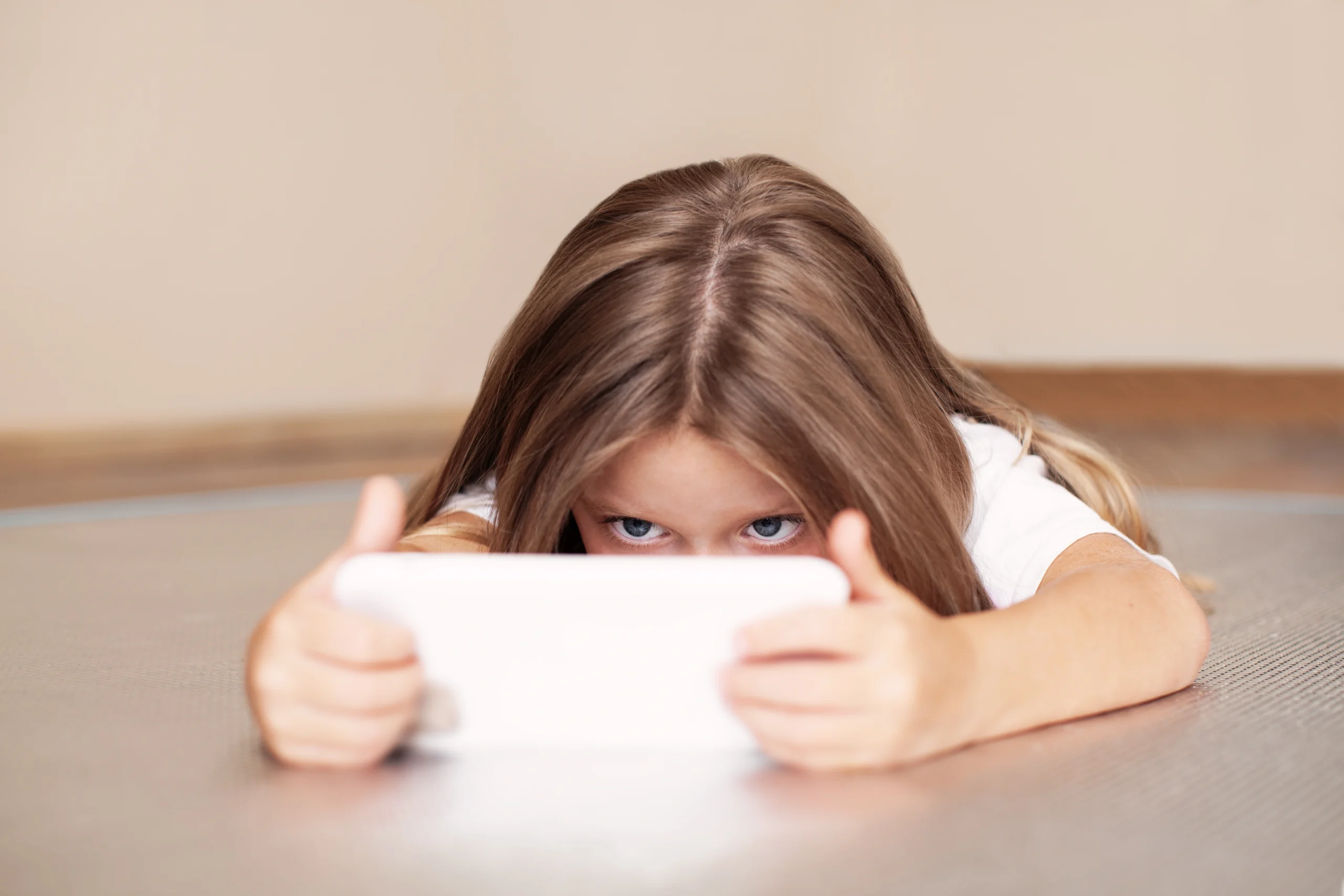 How Social Media Affects Children’s Cognitive Growth