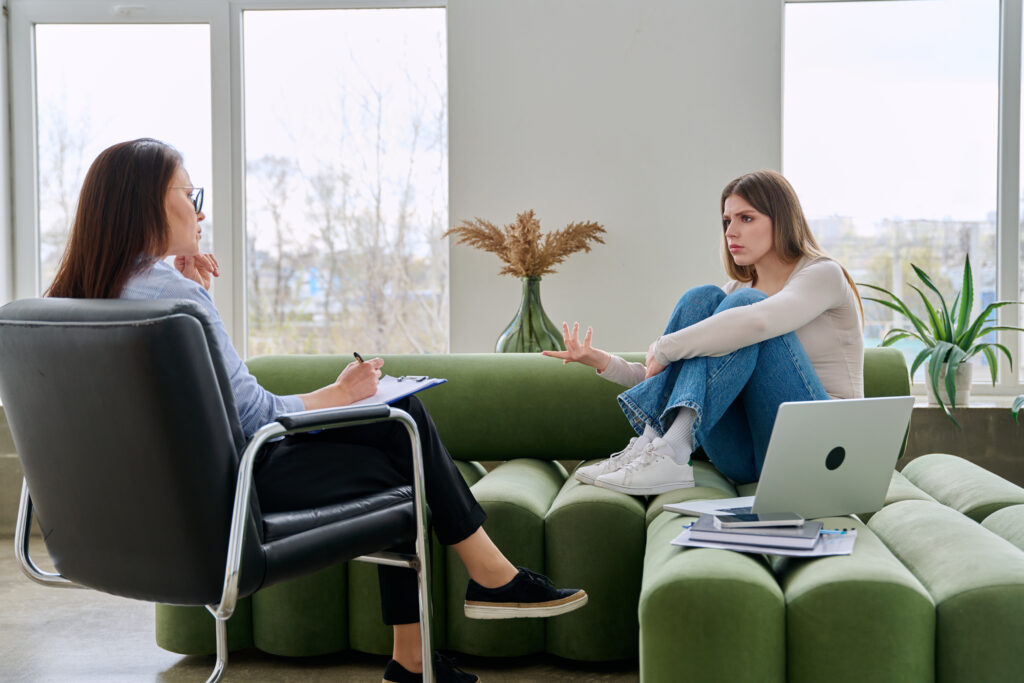 Online and Offline Therapy: What is the best for you?