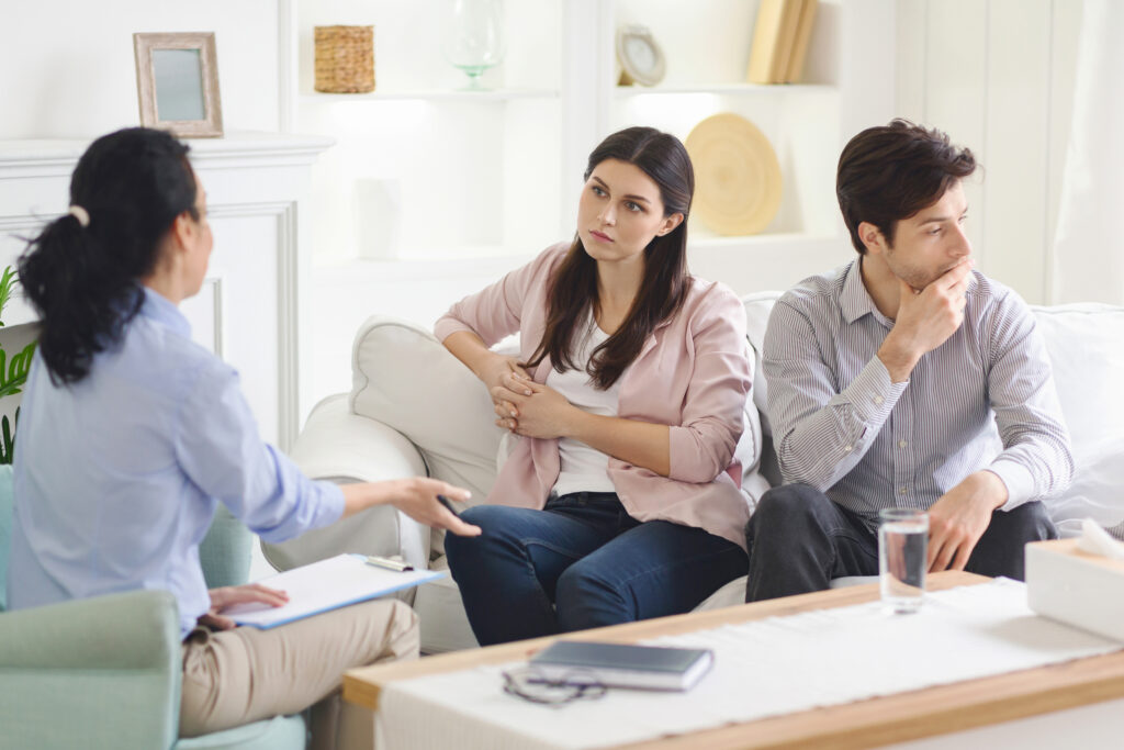 Common Relationship Problems & How Therapy Helps Couples Heal