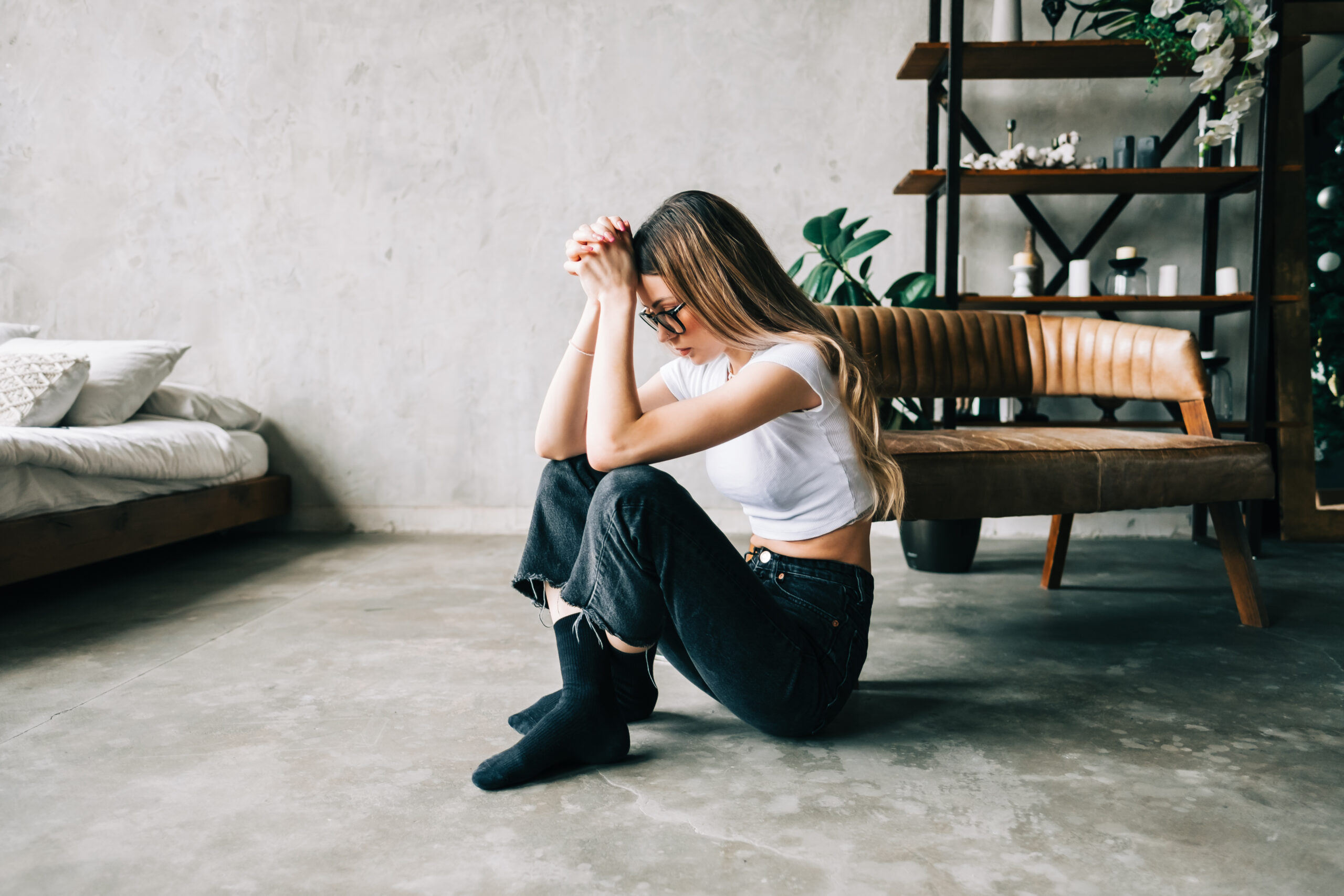 How to Deal with Anxiety Without Medication: Natural Strategies That Work